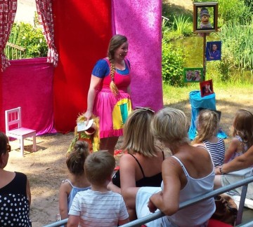 Noord - Brabant - Openlucht theater Overloon Loet Moet.jpeg