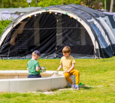 Spelen op de camping
