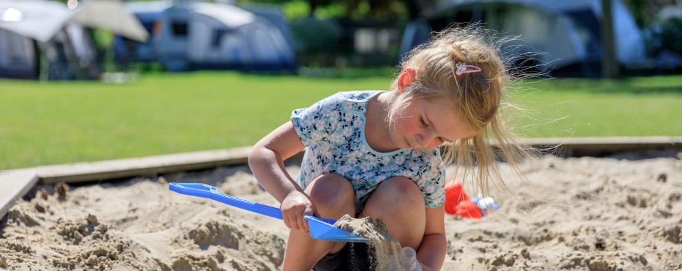 Spelen op de camping